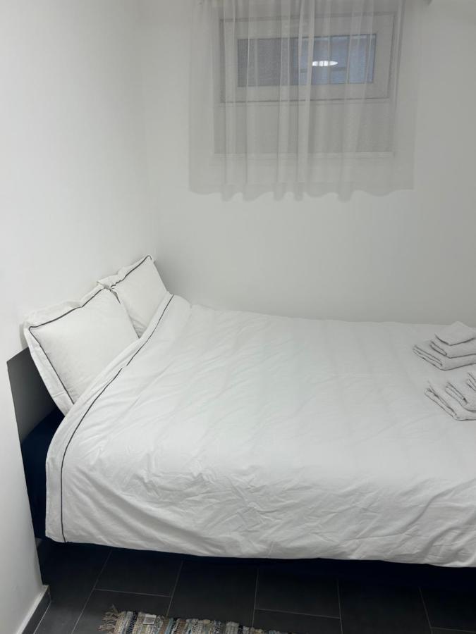 Bibi Zahumska Apartman 贝尔格莱德 外观 照片